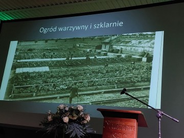 150 lat historii i służby młodemu pokoleniu, 